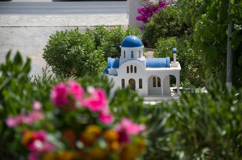 Gialos Studios & Apartments เอียราเปตรา ภายนอก รูปภาพ